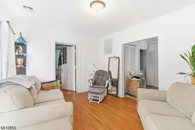 135 Dixon Ave, Paterson, NJ 07501 - Photo 5