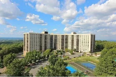 2 Claridge Dr #2AE, Verona, NJ 07044 - Photo 1