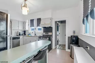 214 Trenton Ave, Clifton, NJ 07011 - Photo 15