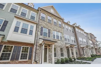 28 Gala Ct, Livingston, NJ 07039 - Photo 1