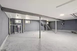 338 E 19th St, Paterson, NJ 07524 - Photo 27