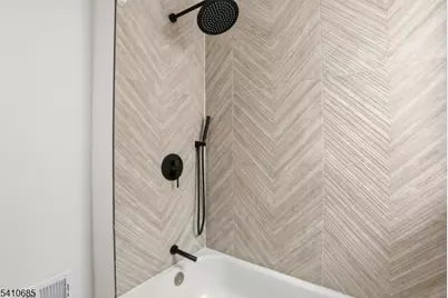 338 E 19th St, Paterson, NJ 07524 - Photo 17