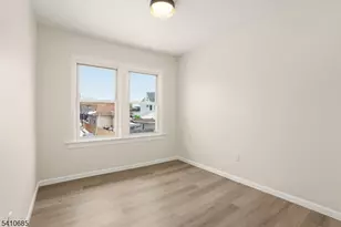 338 E 19th St, Paterson, NJ 07524 - Photo 25