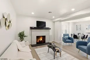 338 E 19th St, Paterson, NJ 07524 - Photo 9