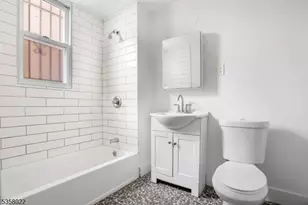 51 Schley St, Newark, NJ 07112 - Photo 23