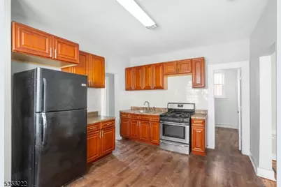 51 Schley St, Newark, NJ 07112 - Photo 19