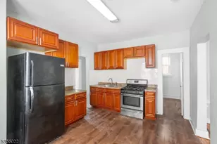 51 Schley St, Newark, NJ 07112 - Photo 19