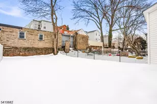 143 Smith St, Newark, NJ 07106 - Photo 27