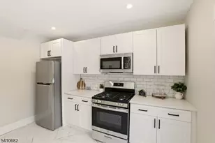 143 Smith St, Newark, NJ 07106 - Photo 15