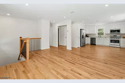 45 Kempshall Ter, Fanwood, NJ 07023 - Photo 3