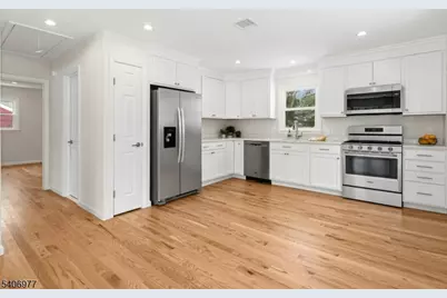 45 Kempshall Ter, Fanwood, NJ 07023 - Photo 5