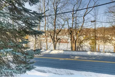 145 River Drive #145, Elmwood Park, NJ 07407 - Photo 3