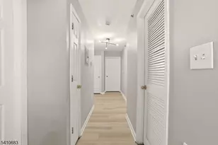 215 Hillside Ave, Newark, NJ 07108 - Photo 29