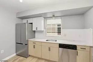 215 Hillside Ave, Newark, NJ 07108 - Photo 31