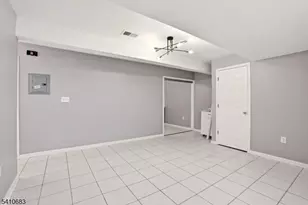 215 Hillside Ave, Newark, NJ 07108 - Photo 45