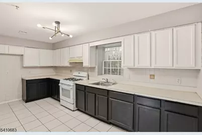 215 Hillside Ave, Newark, NJ 07108 - Photo 41