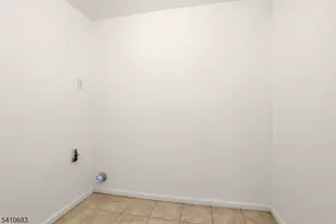 215 Hillside Ave, Newark, NJ 07108 - Photo 9