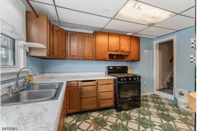 12 Brainard St, Phillipsburg, NJ 08865 - Photo 9