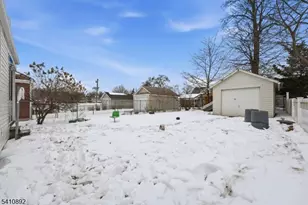 731 Woodland Ave, Roselle Park, NJ 07204 - Photo 29