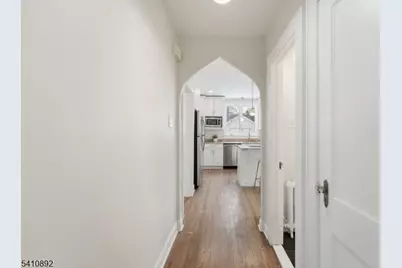 731 Woodland Ave, Roselle Park, NJ 07204 - Photo 9