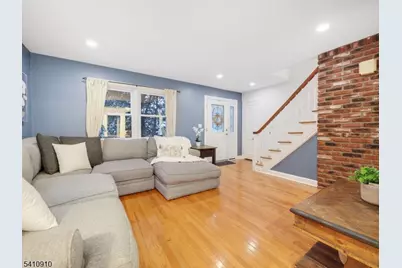 6 Alwood St, Roxbury Township, NJ 07876 - Photo 9