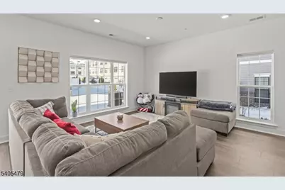 48 Harvest Way, Little Falls Township, NJ 07424 - Photo 5