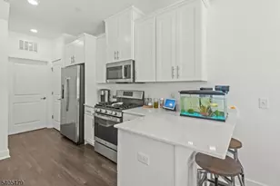 48 Harvest Wy, Little Falls Township, NJ 07424 - Photo 11