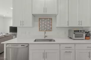 48 Harvest Wy, Little Falls Township, NJ 07424 - Photo 15