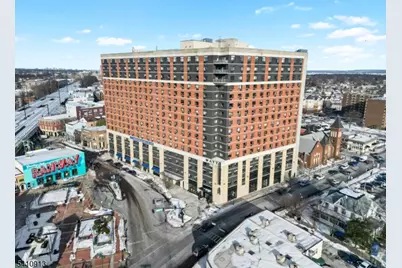 1 Carriage City Plaza #904, Rahway, NJ 07065 - Photo 17