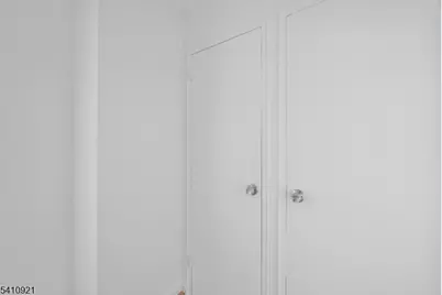 275 Prospect St #16 M, East Orange, NJ 07017 - Photo 7