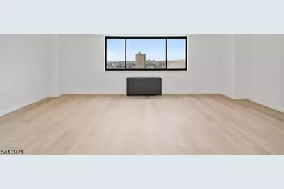 275 Prospect St #16 M, East Orange, NJ 07017 - Photo 5