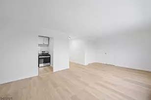 275 Prospect St, East Orange, NJ 07017 - Photo 3