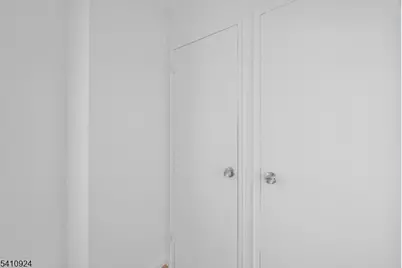 275 Prospect St #16M, East Orange, NJ 07017 - Photo 7