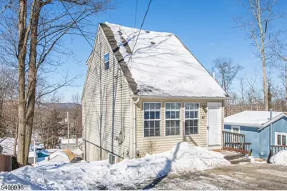 41 Ferris Ln, Jefferson Township, NJ 07438 - Photo 1