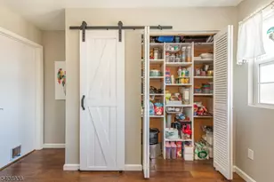 41 Ferris Ln, Jefferson Township, NJ 07438 - Photo 9