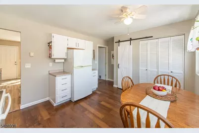 41 Ferris Ln, Jefferson Township, NJ 07438 - Photo 11