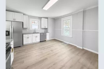 564 Warren St, Phillipsburg, NJ 08865 - Photo 15