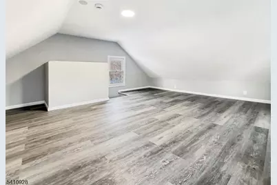 564 Warren St, Phillipsburg, NJ 08865 - Photo 35