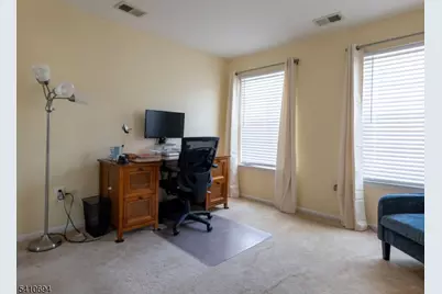 37 Boston Ct, Newark, NJ 07103 - Photo 21