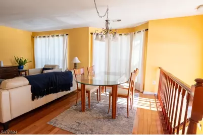 37 Boston Ct, Newark, NJ 07103 - Photo 7