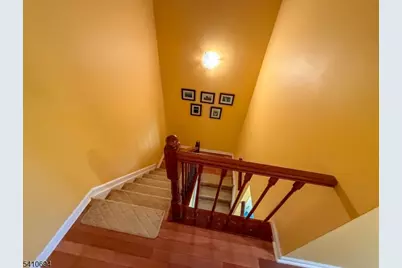 37 Boston Ct, Newark, NJ 07103 - Photo 19