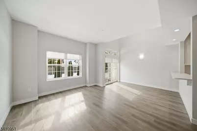 764 Newbridge Rd, Teaneck Township, NJ 07666 - Photo 13