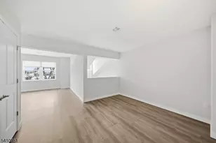 764 Newbridge Rd, Teaneck Township, NJ 07666 - Photo 15