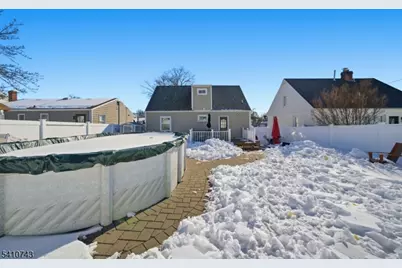 66 Lincoln Blvd, Clark Township, NJ 07066 - Photo 31