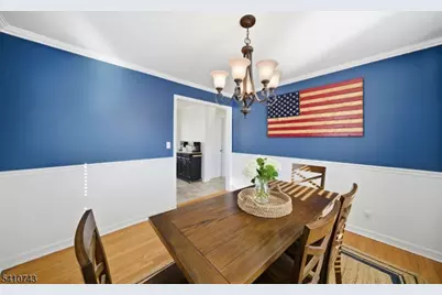 66 Lincoln Blvd, Clark Township, NJ 07066 - Photo 13