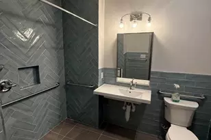 70 West Grand, Elizabeth, NJ 07202 - Photo 3