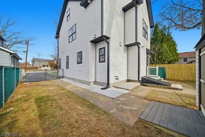 10 Buena Rd, Parsippany, NJ 07054 - Photo 47