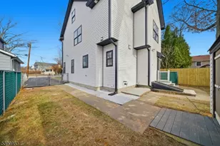 10 Buena Rd, Parsippany, NJ 07054 - Photo 47