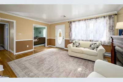 272 Westfield Ave, Clark Township, NJ 07066 - Photo 3