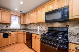 272 Westfield Ave, Clark Township, NJ 07066 - Photo 21